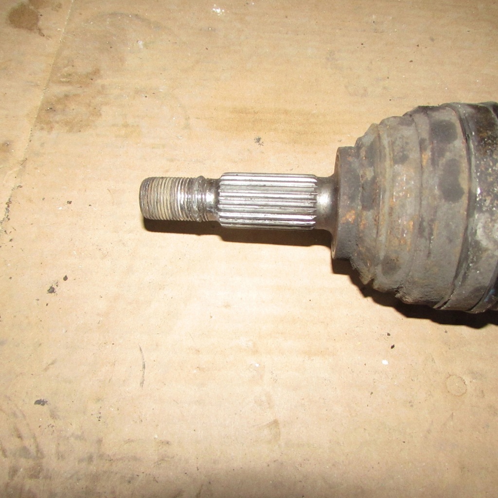 фото №3, Półośka приводной вал левая передняя dacia logan i