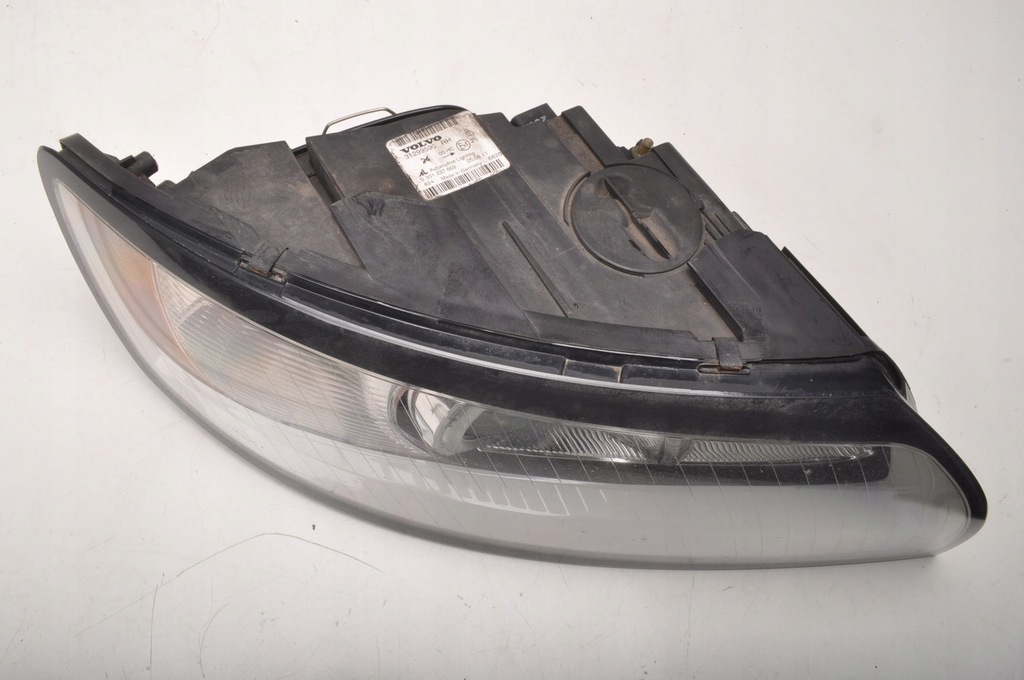 фото №9, Volvo s40 ii v50 лампа правая передняя правый перед lift europa 31299590