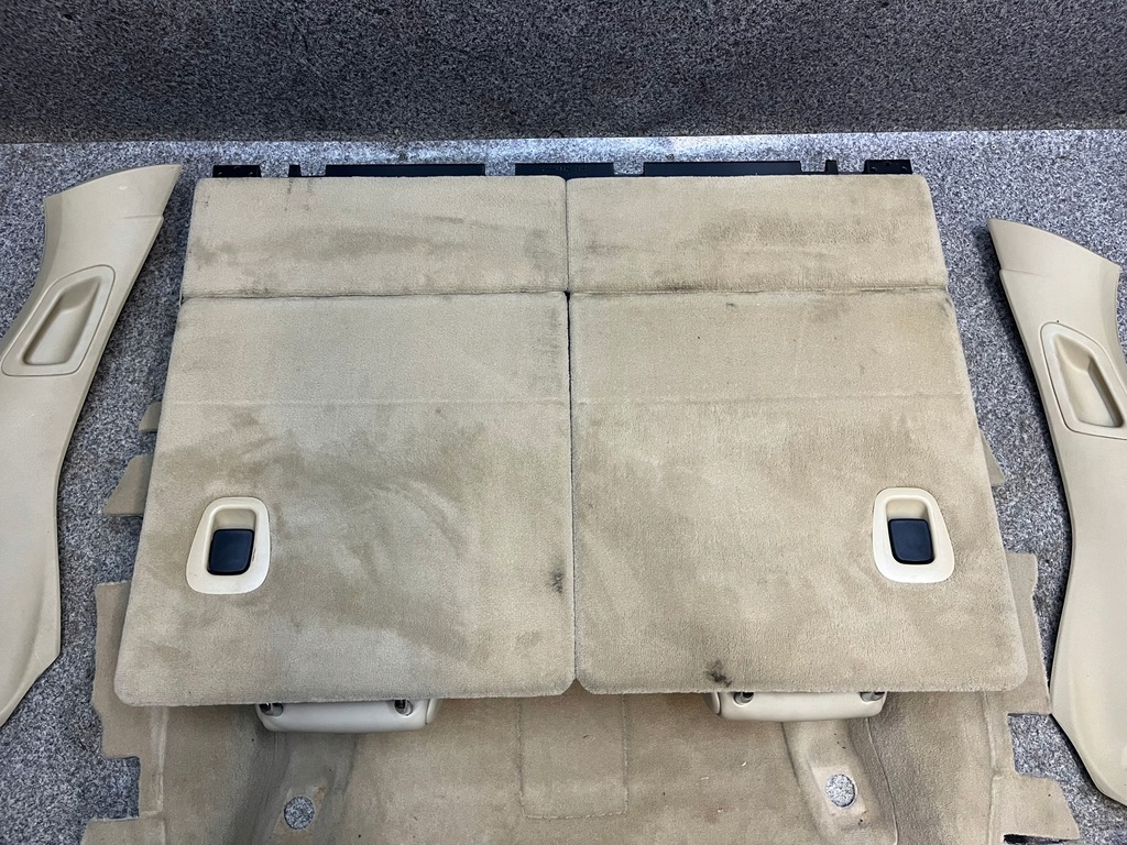 фото №6, Заднє сидіння trzeci 3 ряд сидінь ремені килимок шкіра nappa 7 осіб bmw e70 x5 kamper