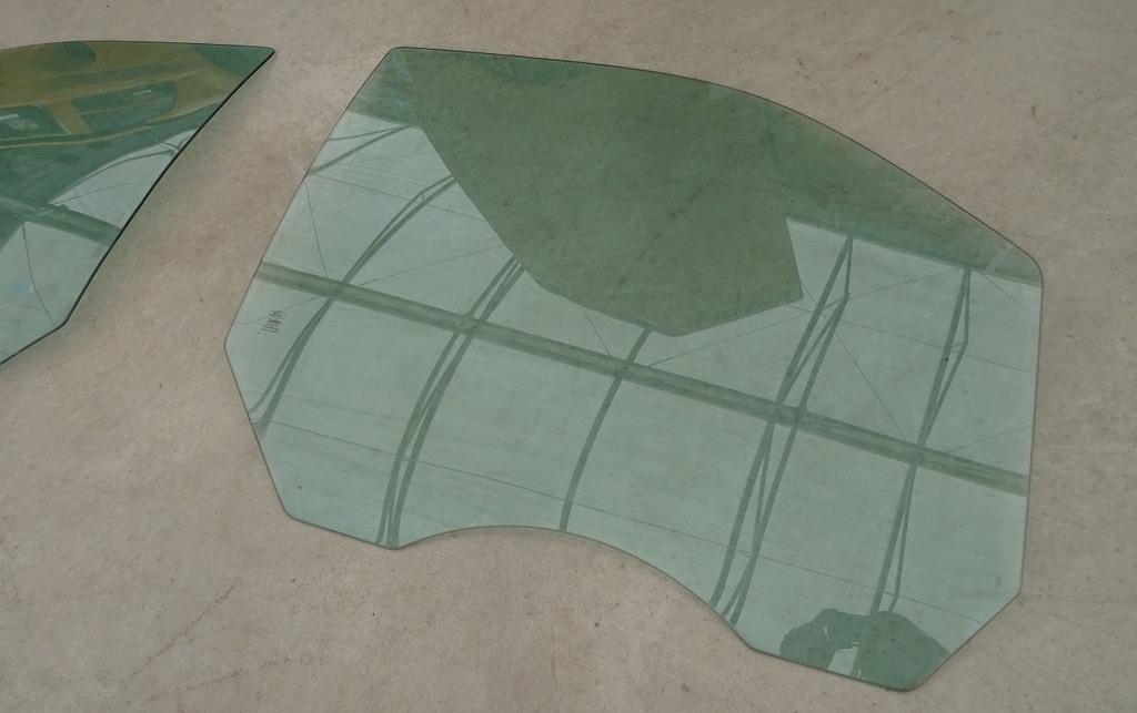 фото №1, 2009-2014 ford f150 стекло боковая дверь правый перед