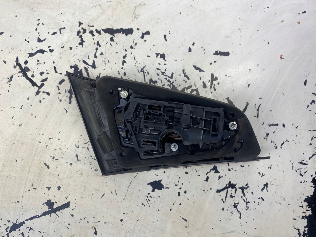 фото №9, Audi a3 8v лампа правый задняя w крышка 8v4945094a