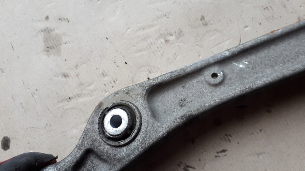 фото №9, A4 b9 8w рычаг левый перед 8w0407155a a5 8w