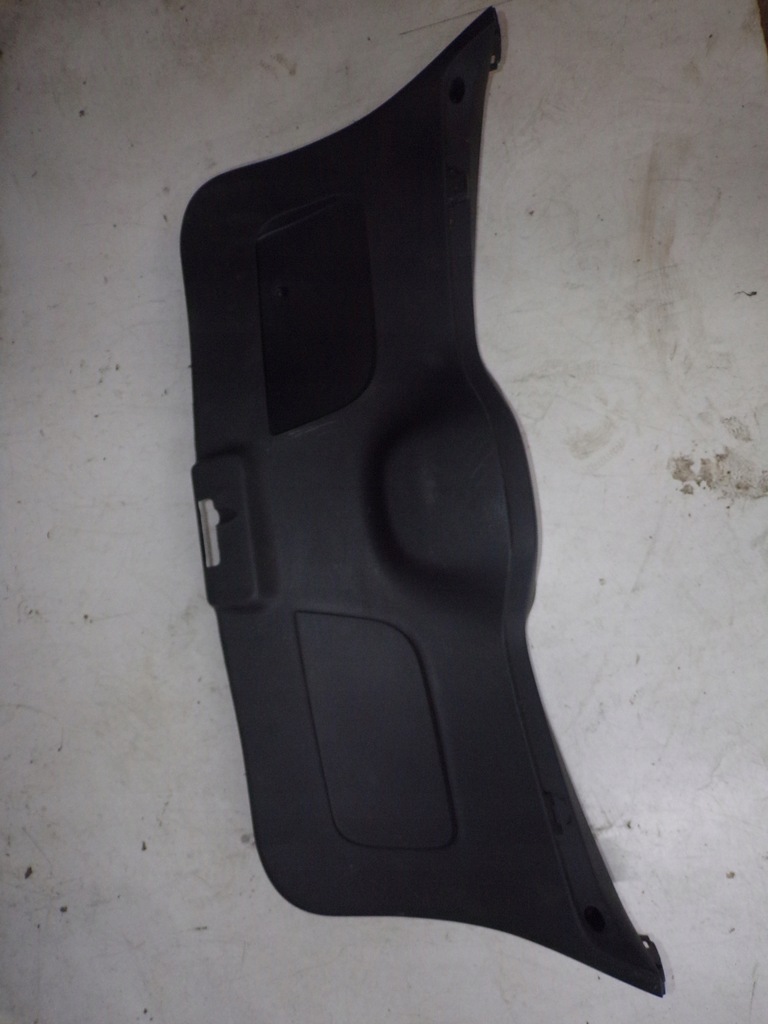 фото №1, Обивка защита багажника clio 3 lift