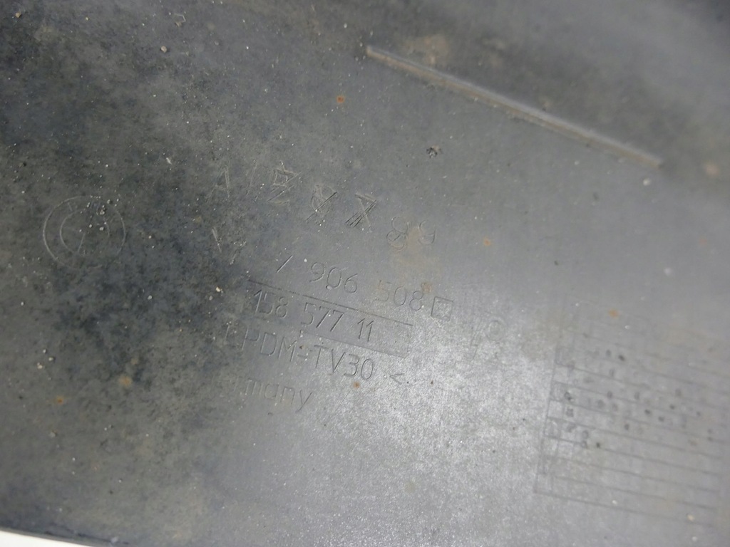 фото №13, Bmw 3 e90 lift m-pakiet молдинг порог правая цвет 475/9 7906508