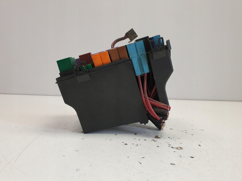 фото №4, Renault laguna ii 1.9 dci коробка предохранителей