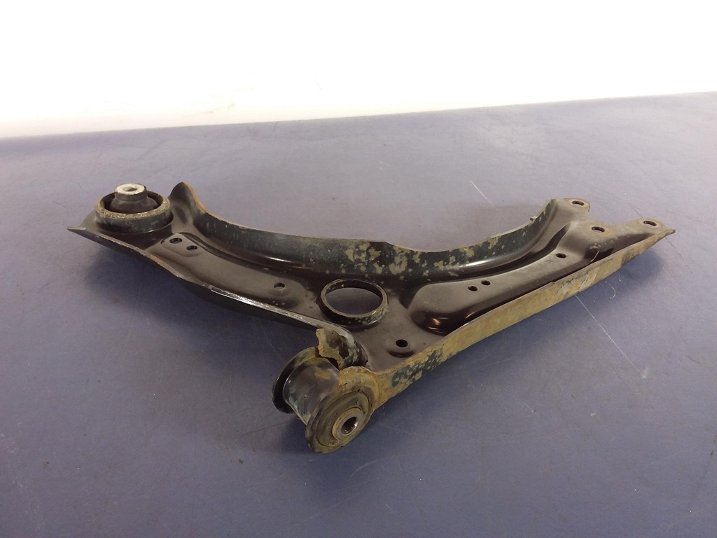 фото №4, Seat ibiza v важіль перед правий 2q0407152b