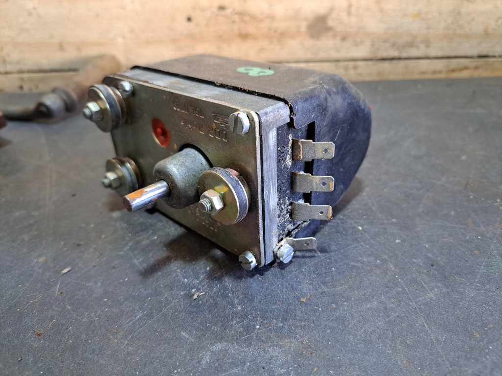 фото №8, Двигатель дворники моторчик дворник 12v ifa, robur, ddr ruhla