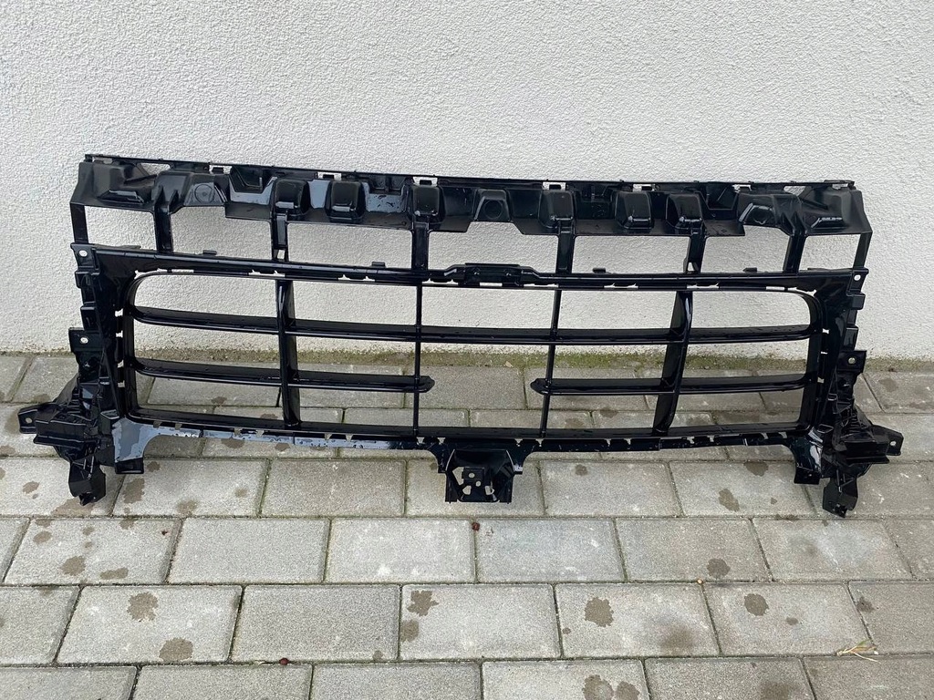 фото №1, Porsche cayenne 9y0 9y0807683t решётка радиатора решётка радиатора