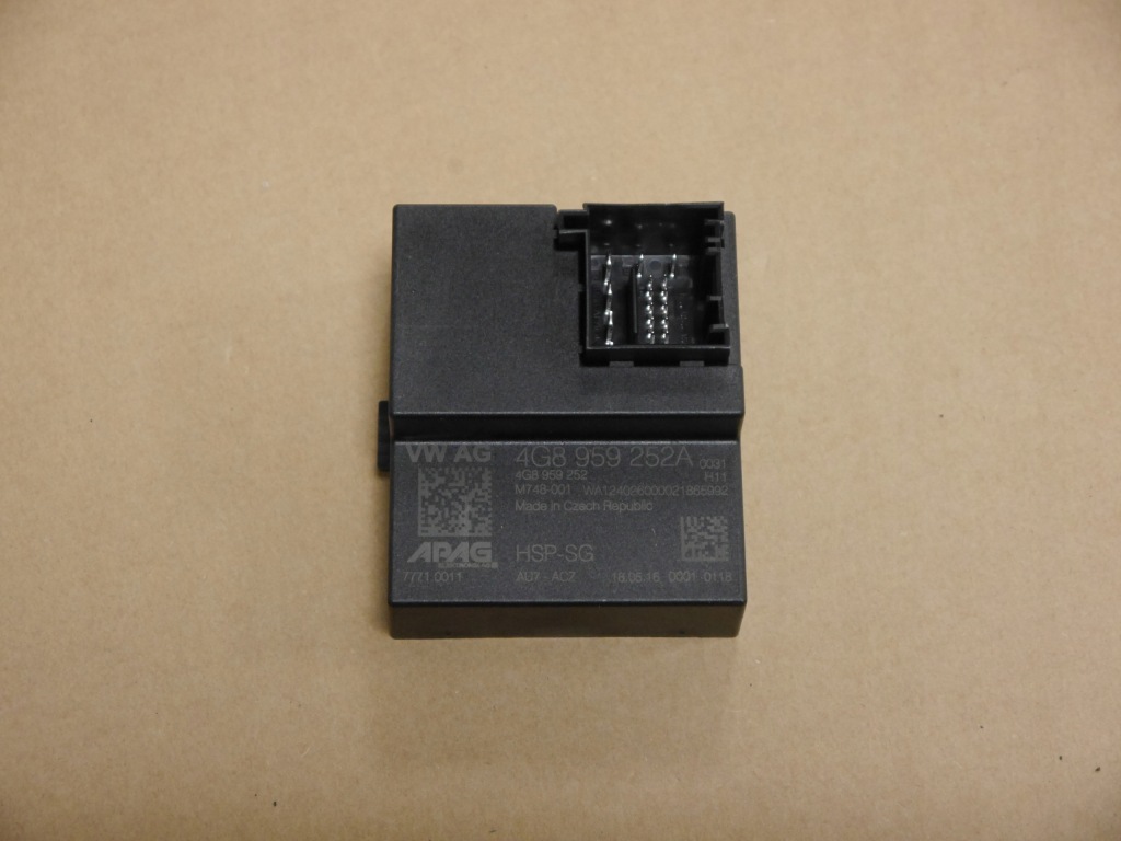 фото №1, Audi a7 блок керування спойлера кришки 4g8959252a