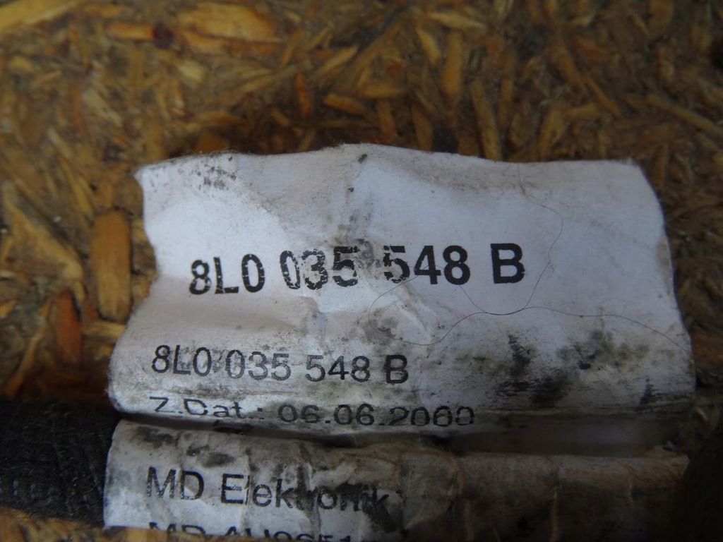 фото №12, Audi a3 8l lift антена дахова 8l0035548b 8l0035501g