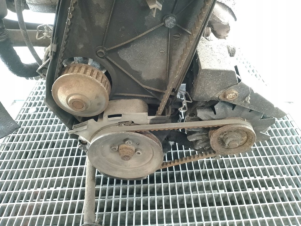 фото №8, Двигун kompletny+ коробка передач передач trabant 601 tl-023 030103021b 0.6