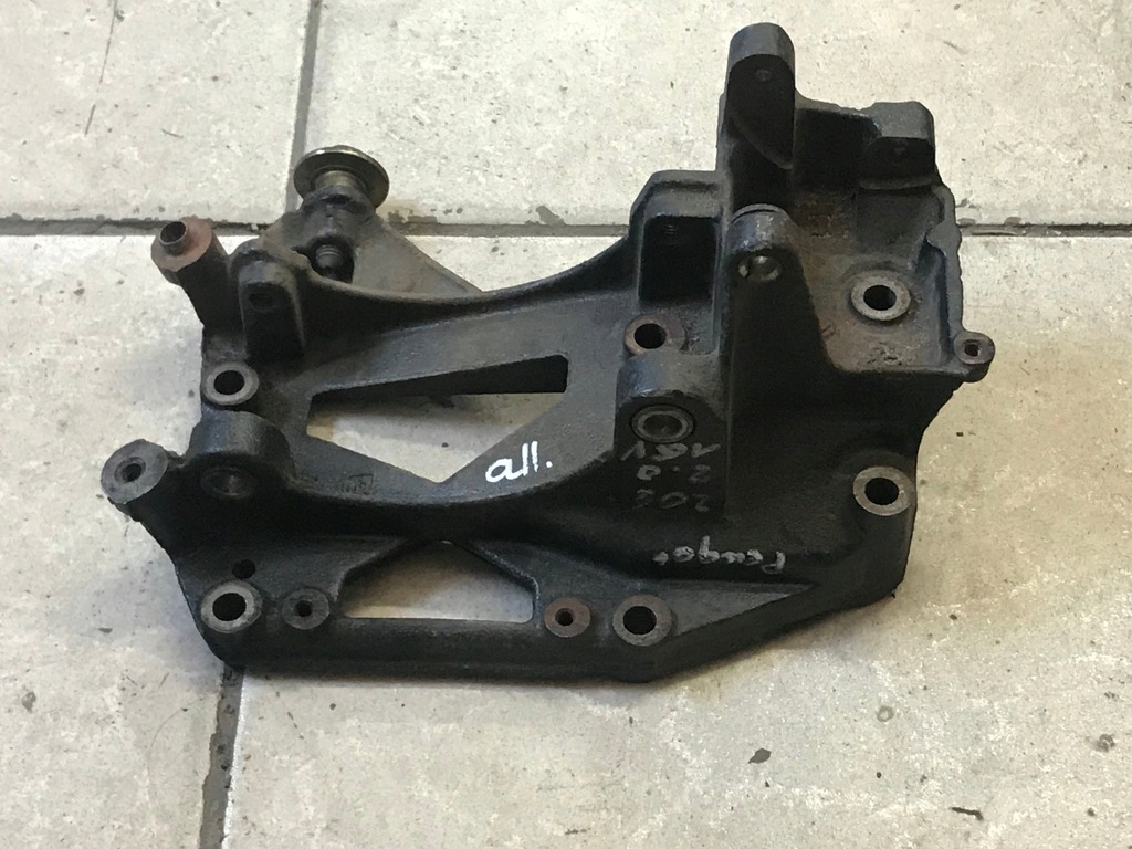 фото №1, Peugeot 206 2.0 16v кронштейн натягувача