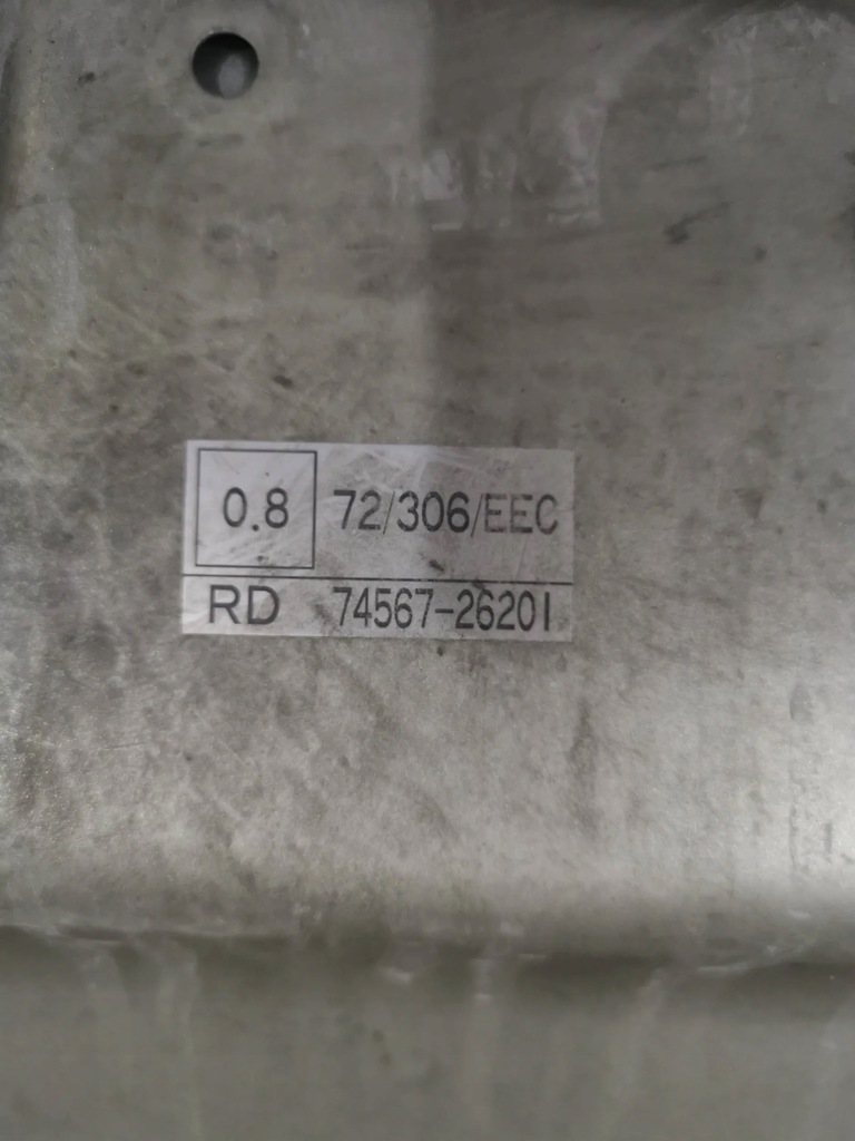 фото №5, Toyota auris i e15 капот прямая