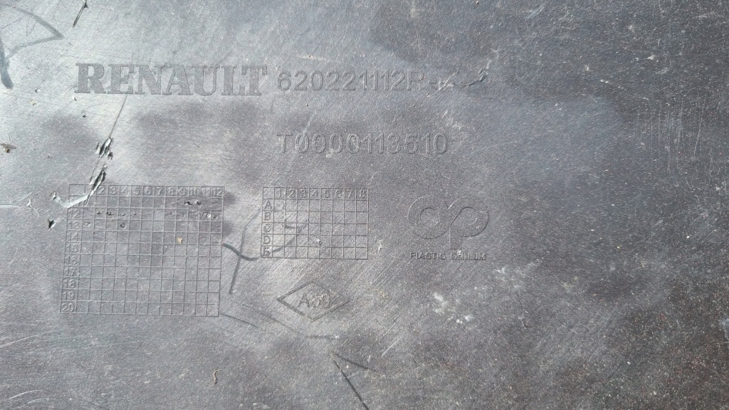 Renault clio klio 4 iv 12 бампер передний перед рамка решётка накладка решётка радиатора Оригинал