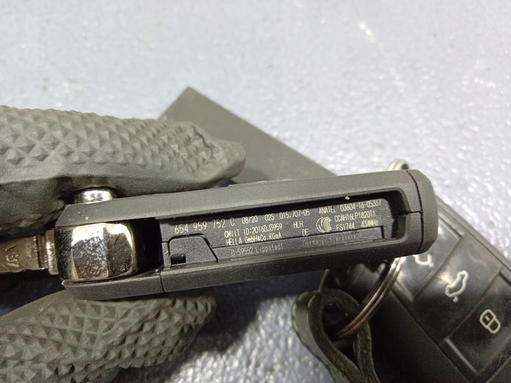 фото №11, Skoda scala замок зажигания ключи 5q1905865a