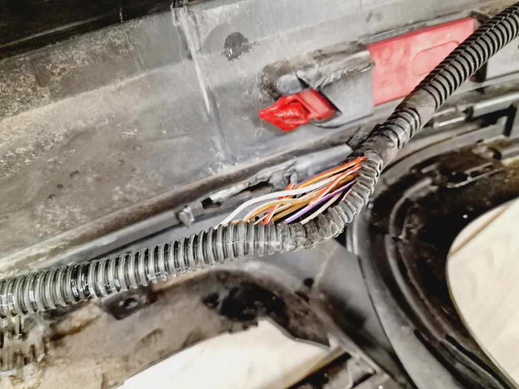 фото №14, Porsche panamera 971 974 sport turismo бампер задняя