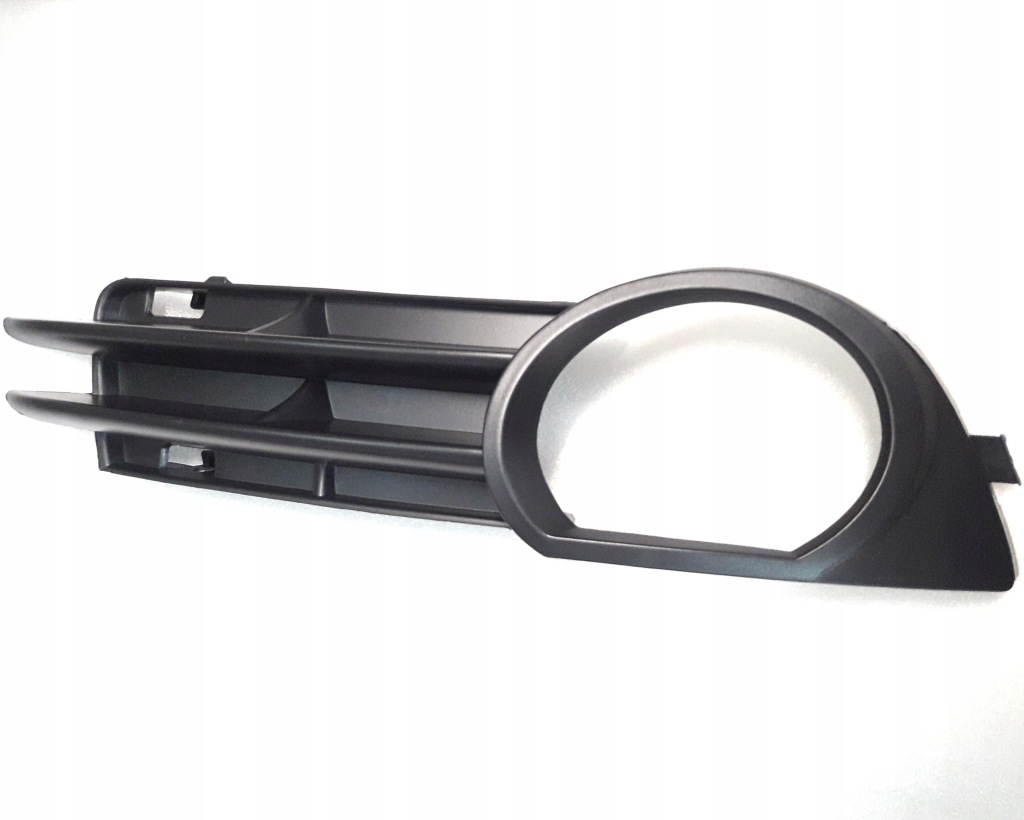 фото №1, Решётка радиатора w бампере audi a3 8p 3d 5d правая