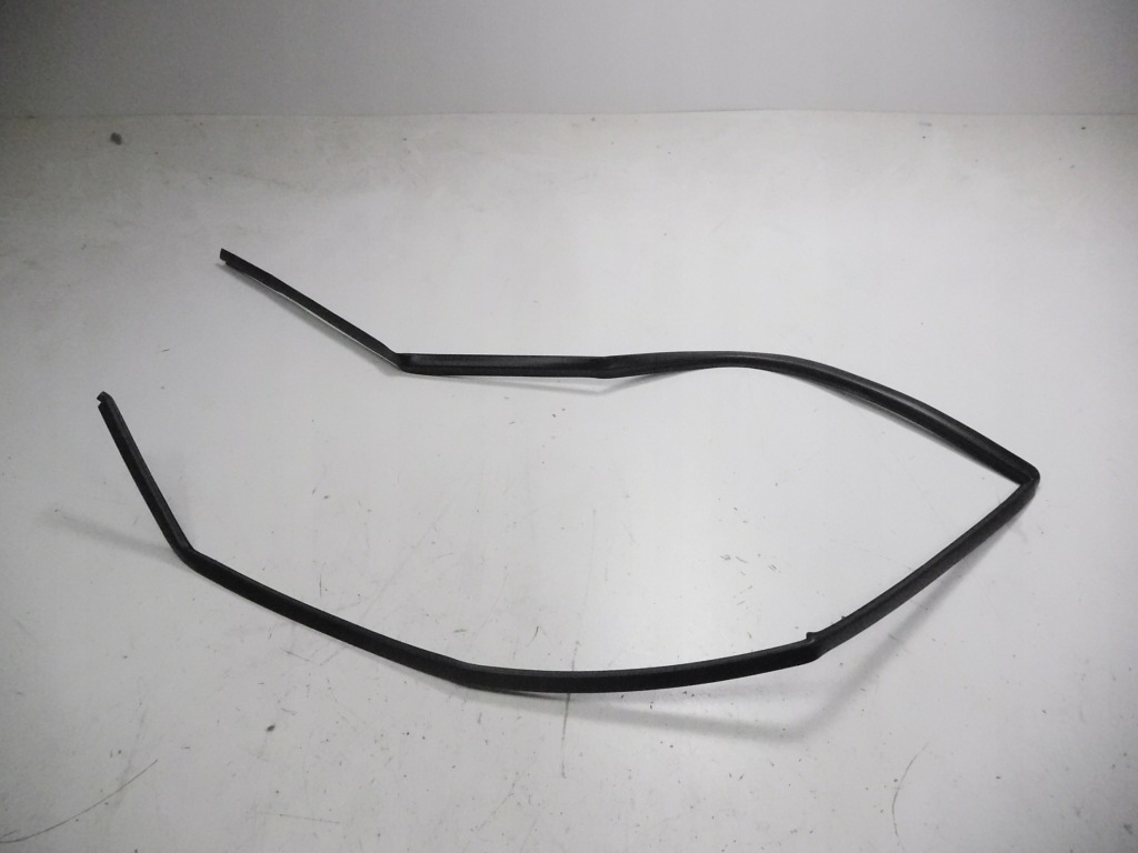 фото №2, Прокладка двері renault оригінальний номер 7700839032