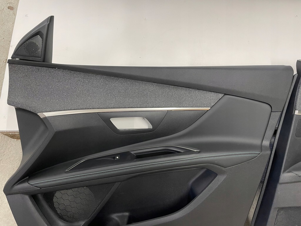 фото №10, Обшивка обивка комплект peugeot 5008 3008 ii идеальное состояние