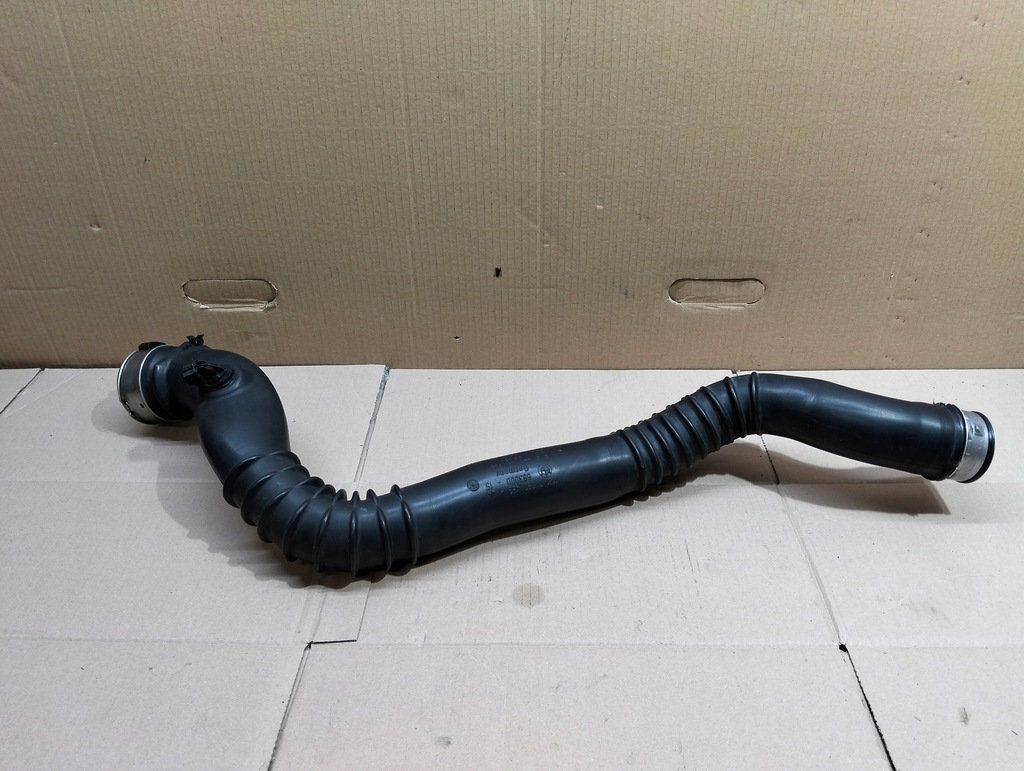 фото №1, Bmw 3 e90 e91 e92 2.0d шланг труба turbo 7797483