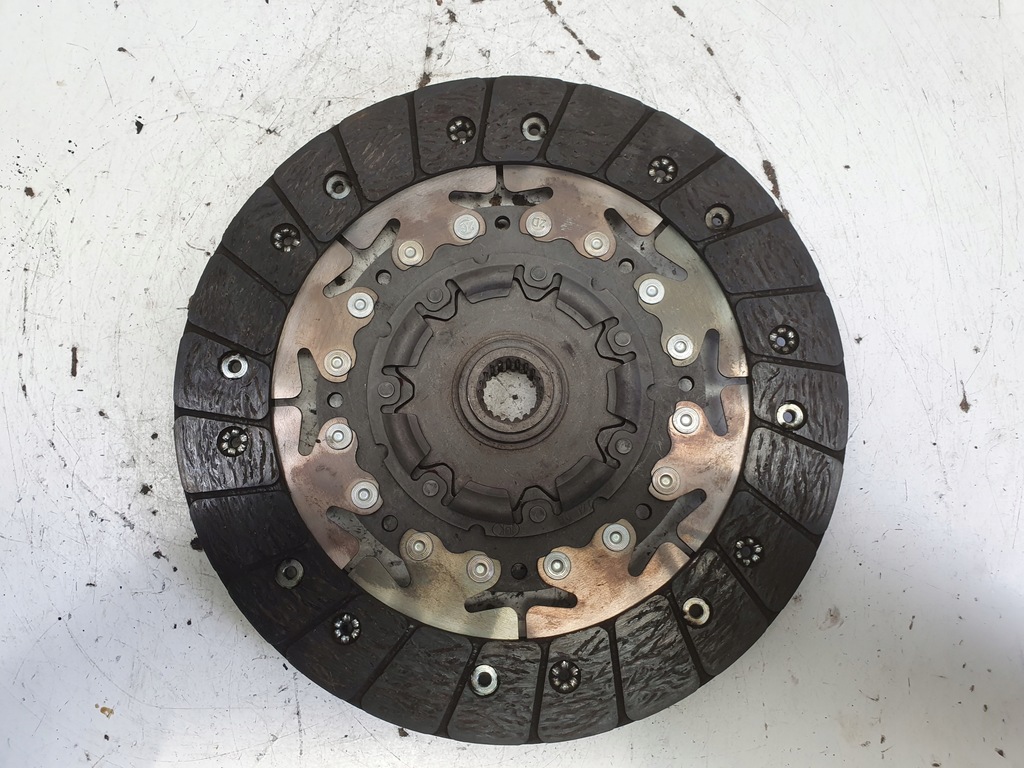 фото №7, Volvo v50 s40 ii lift 1.6 d2 прижим диск сцепление luk d4162t