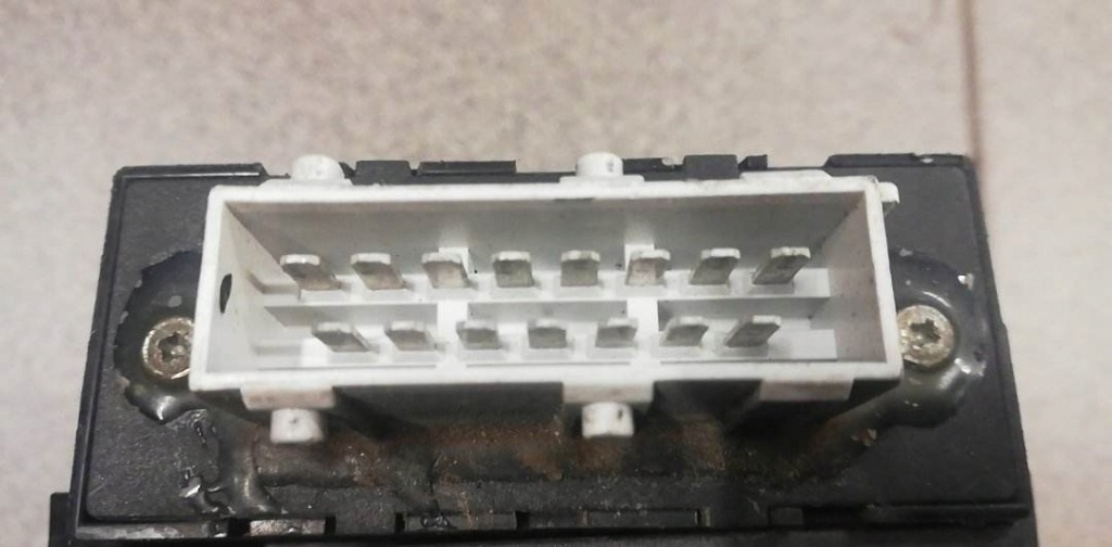 Реле вентилятора berlingo jumper 108 205 в Україні