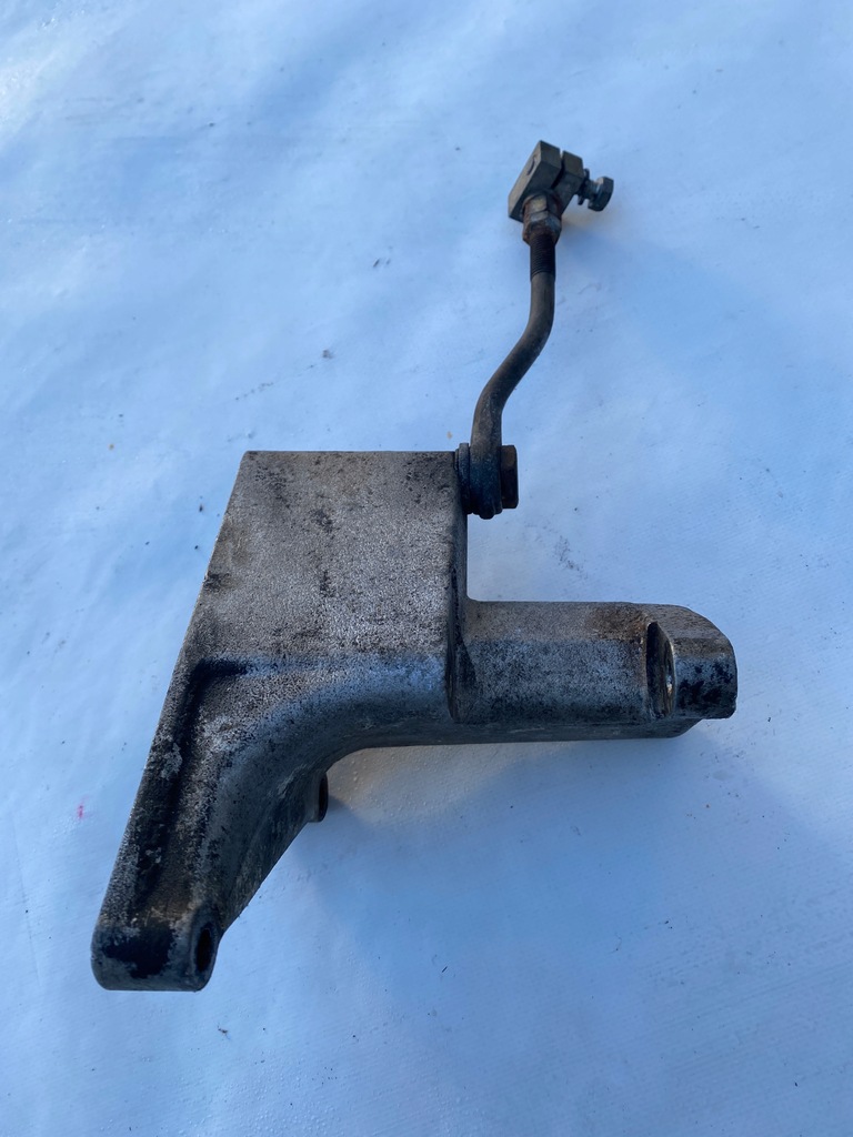 фото №1, Кронштейн генератора mercedes w116 w109 r107 v8