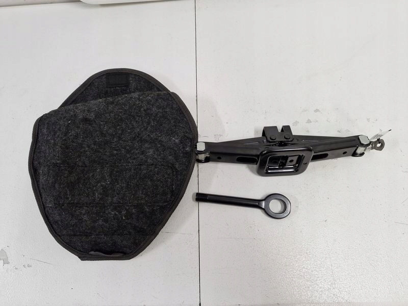 Купить Hyundai ix20 venga набор кулиса ушко буксировочный чехол