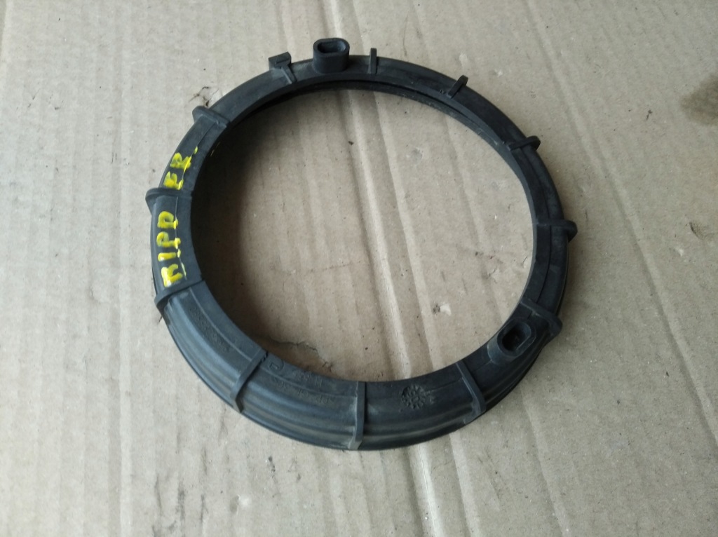 фото №1, Гайка насоса топлива peugeot bipper дизель