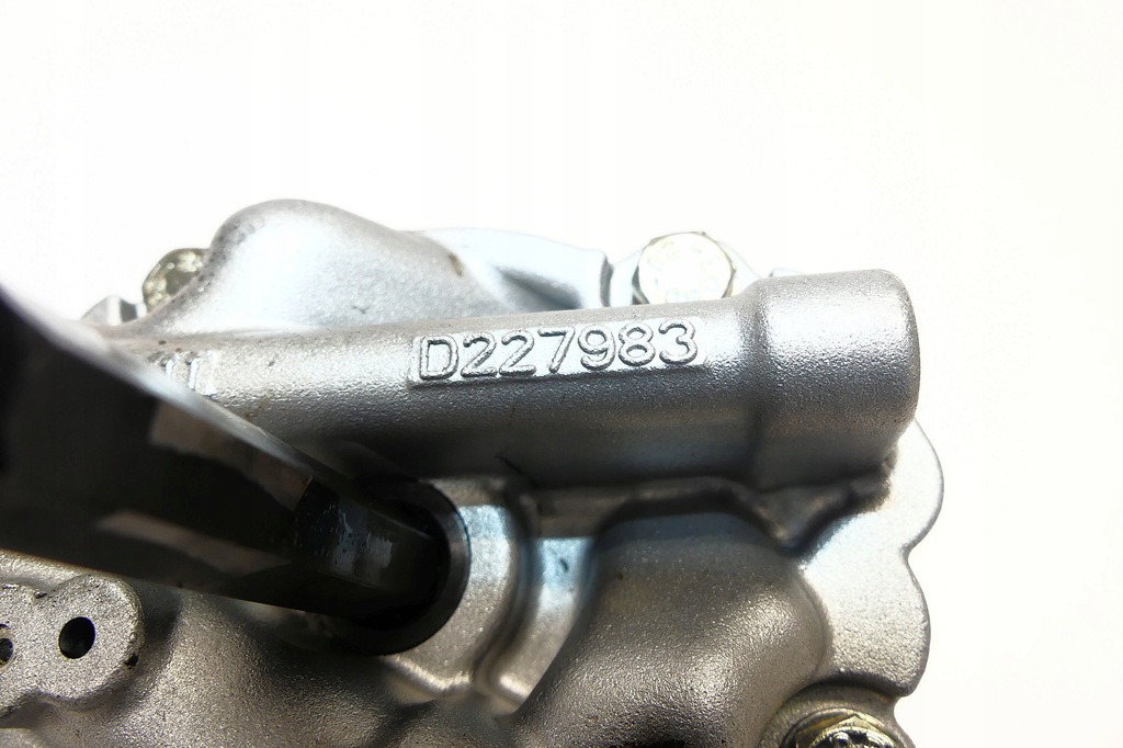 фото №5, Alfa romeo giulia quadrifoglio 2.9 v6 насос масла