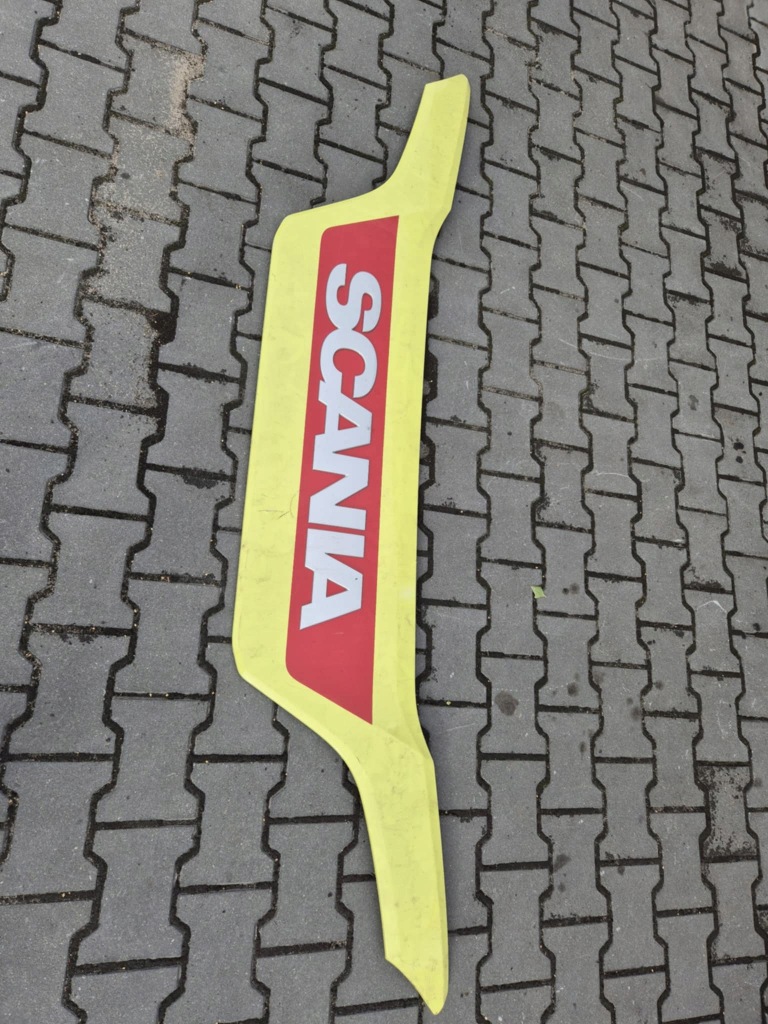 Купити Решітка радіатора надпис scania next gen g p 2838699 2502345