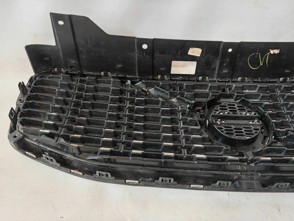 фото №10, Volvo xc60 ii r-design - решітка радіатора, решітка радіатора бампера polecam