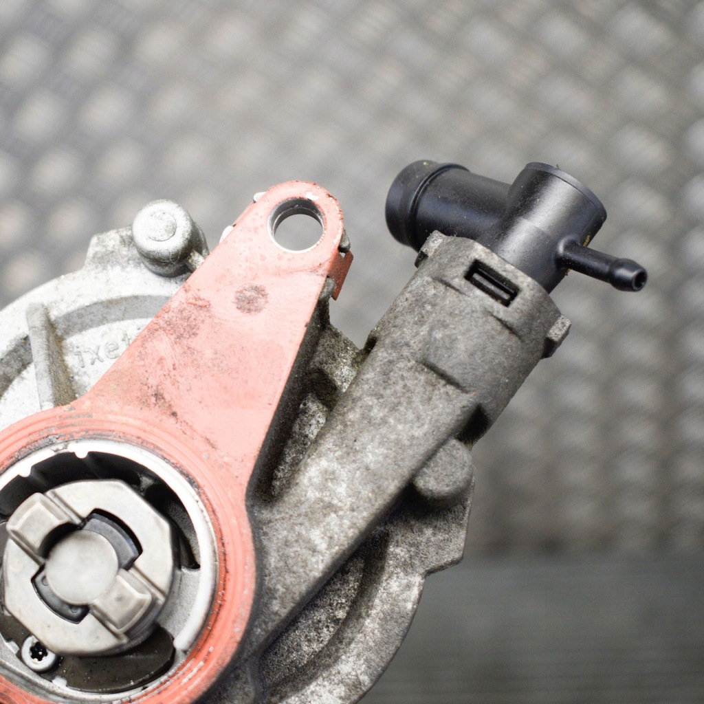 фото №5, Opel vivaro 2015 насос вакуумa / вакуум