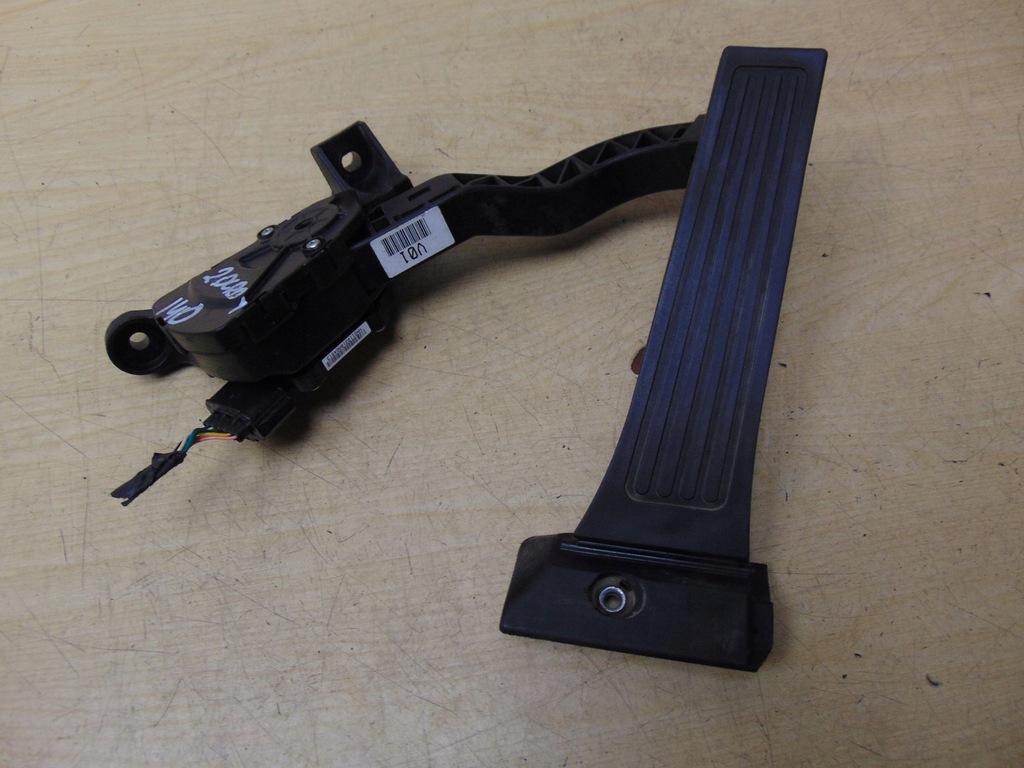 фото №8, Потенциометр педаль газа hyundai i40 2.0 crdi