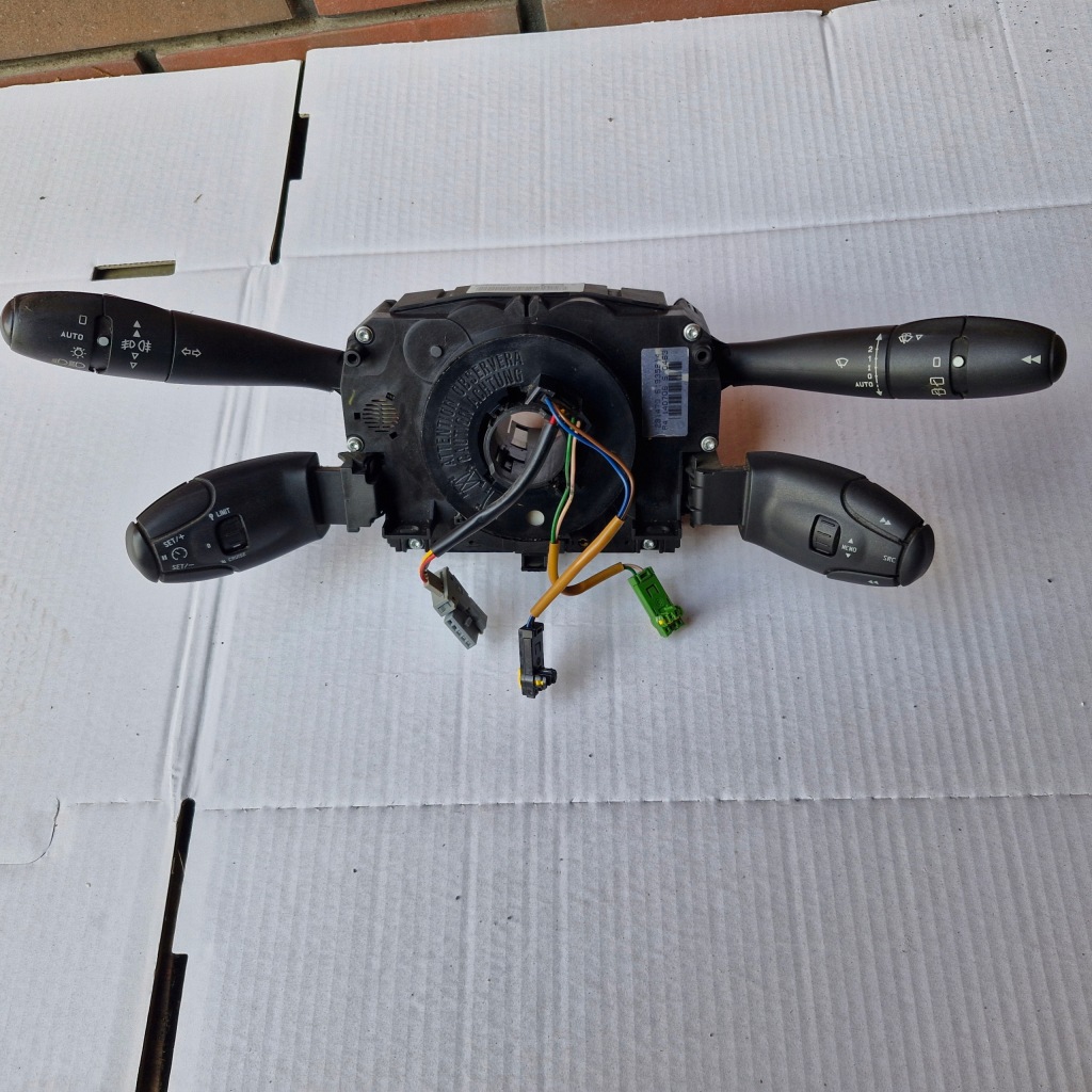 фото №1, Peugeot 207 переключатели комбинированный лента 96630717xt