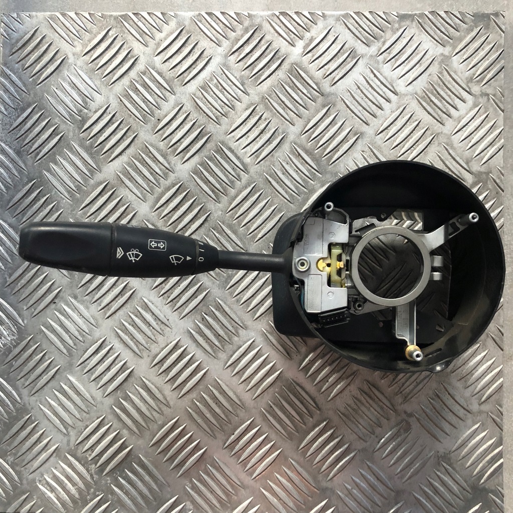 фото №1, Перемикач двірник sprinter a9065450310