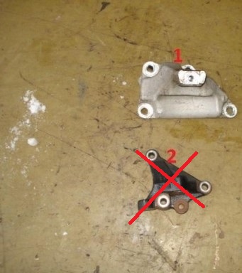 фото №1, Honda accord 2.4 viii 08- кронштейн основа двигуна