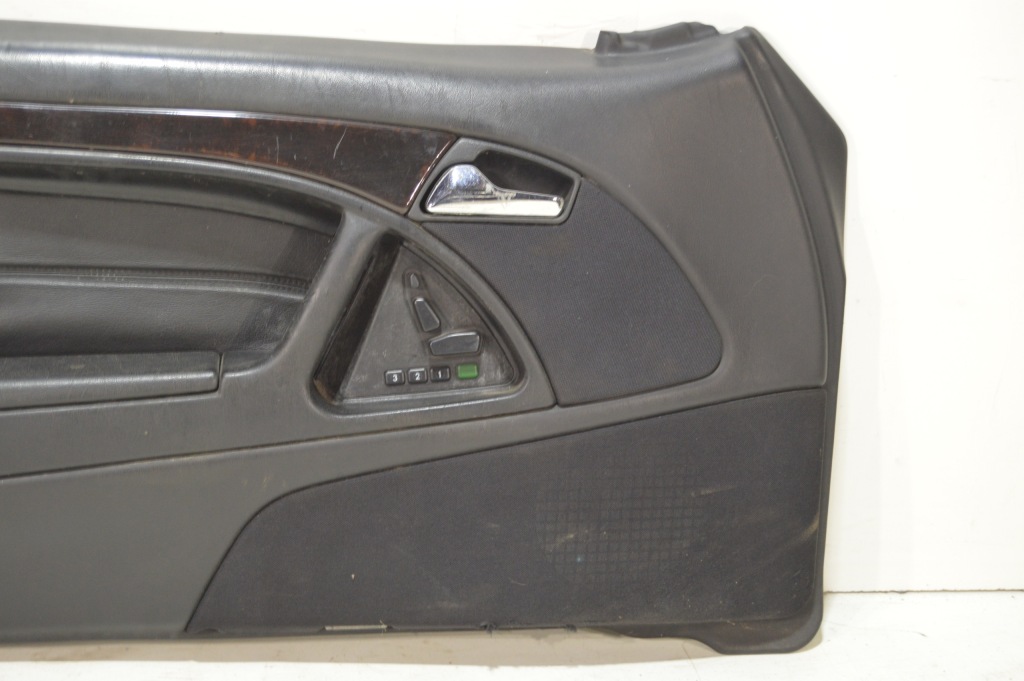 Левый обшивка дверь mercedes sl500 sl r129 po рестайлинг  чёрный Доставка