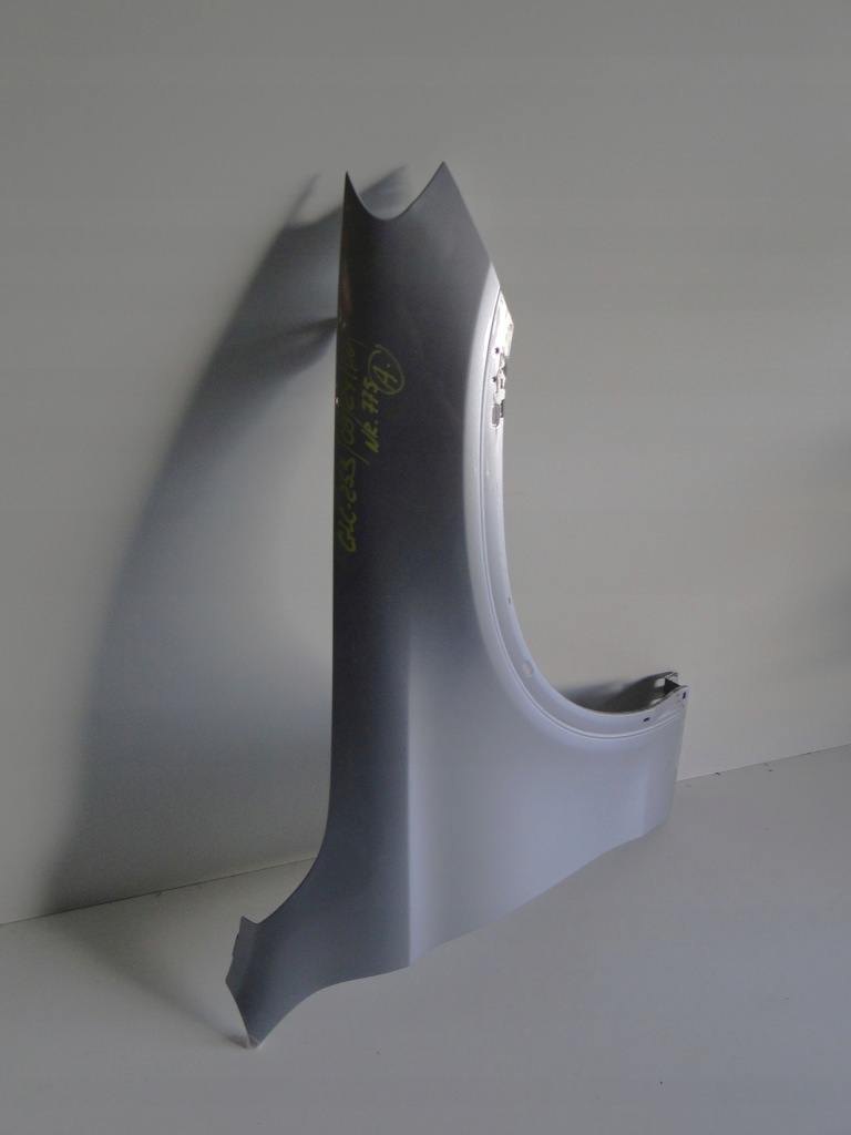 фото №9, Mercedes glc 253 x253 suv coupe крыло передний правый 775