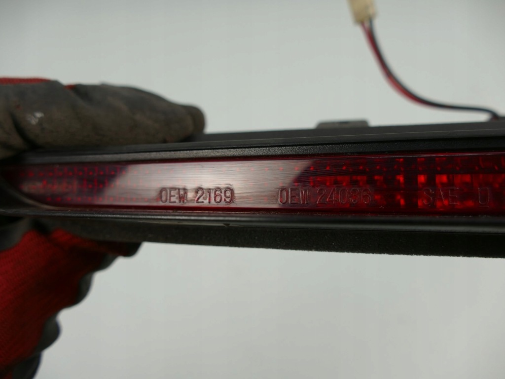 фото №7, Subaru outback h6 trzeci стоп лампа стоп-сигнал 99-04