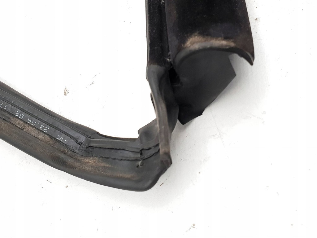 фото №5, Bmw 3 e46 2003 прокладка стекло дверь