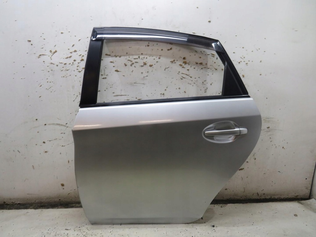 фото №1, Дверь левый задняя 1f7 prius iii