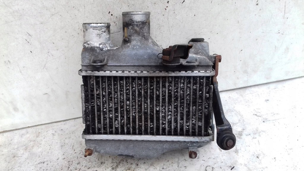 Интеркулер радиатор воздуха toyota avensis t22 2.0 d4d 97- Недорого