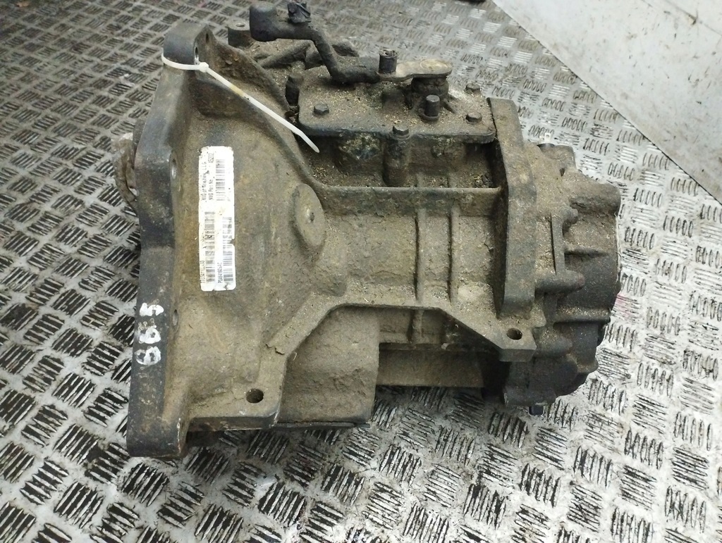 фото №10, Chrysler voyager 2001 механическая 5-ступенчатая коробка передач передач