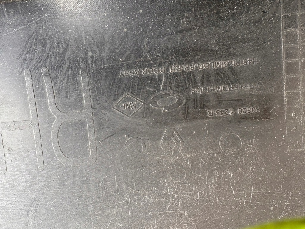 фото №3, Renault koleos rok 2014 передняя правая молдинг дверь 808201245r