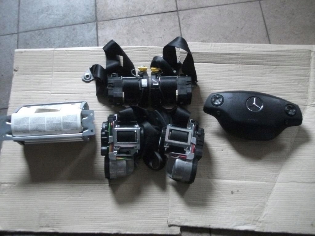 фото №6, Mercedes s w221 pas ремені безпеки задня r l