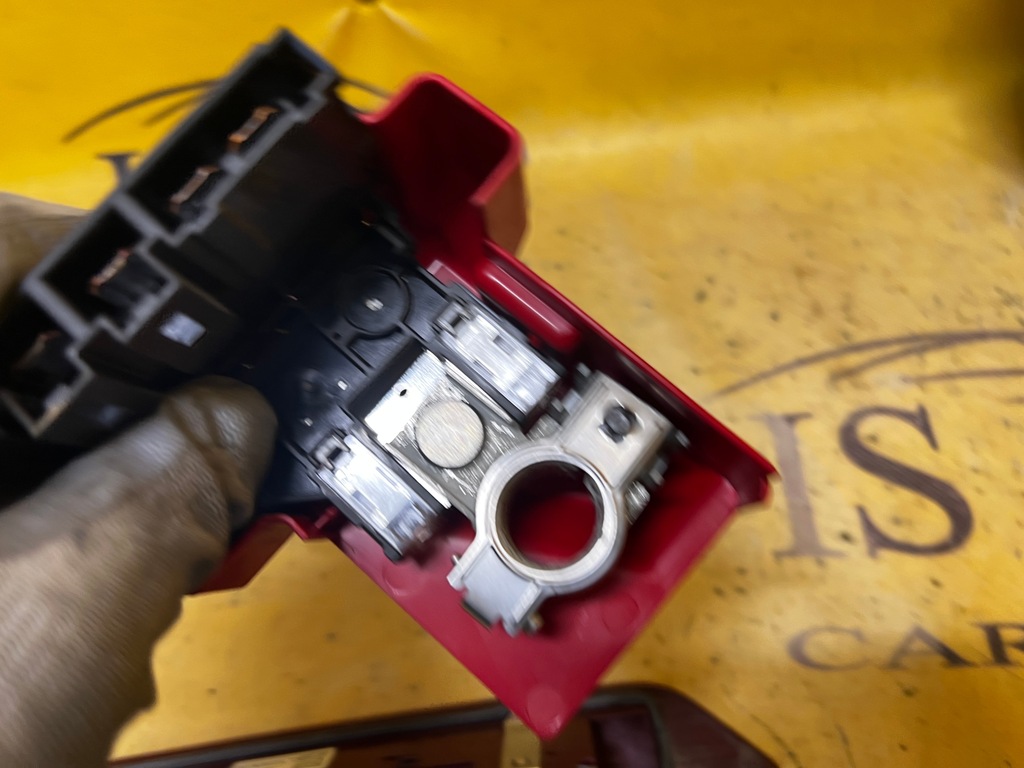 фото №6, Клемма плюсовая защита dacia sandero iii 2023r