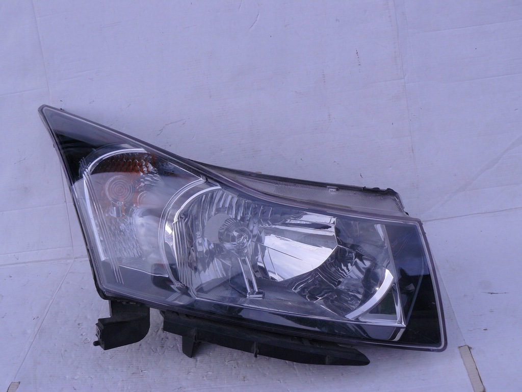 фото №1, Chevrolet cruze lift лампа передняя правая