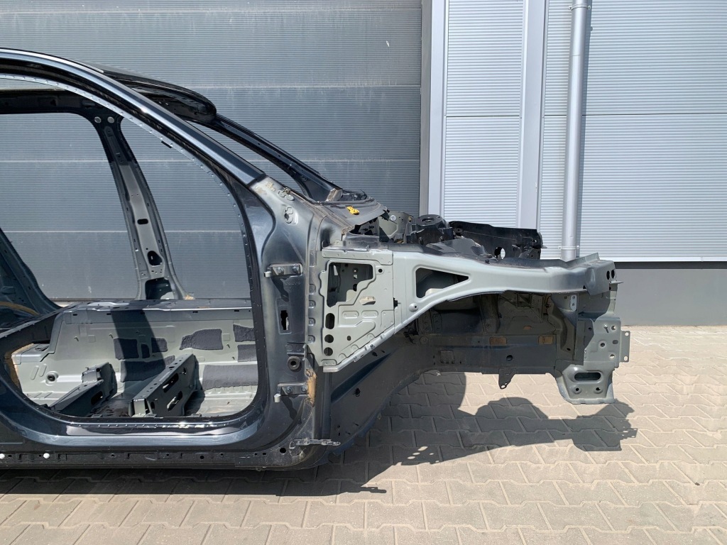 фото №1, Volvo xc90 ii чверть лонжерон правий перед колір 492