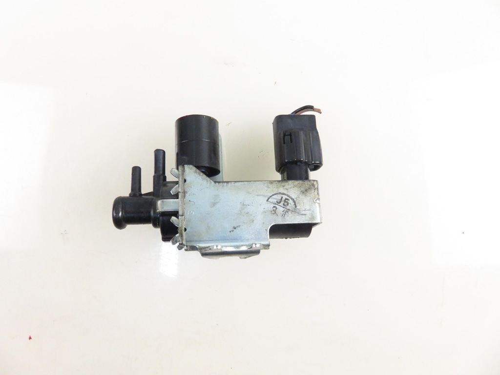фото №7, Клапан вакуумa toyota auris i e15 1.4 d-4d 258193303 1397000970